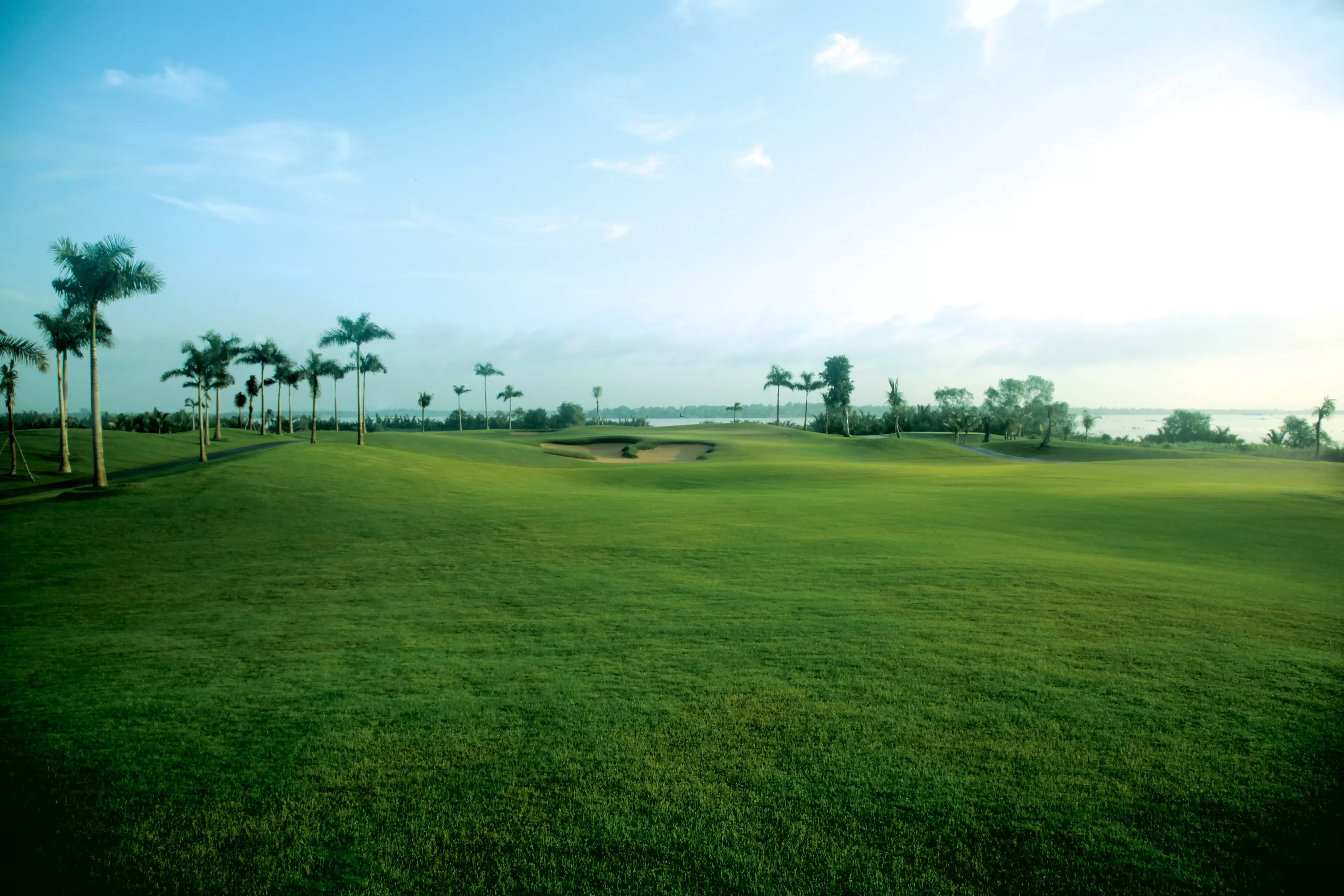 Emerald Country Club